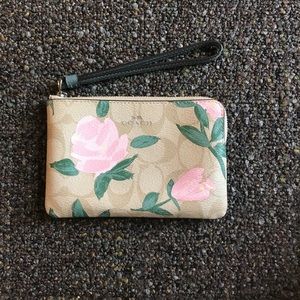 Brand new Coach Wallet
